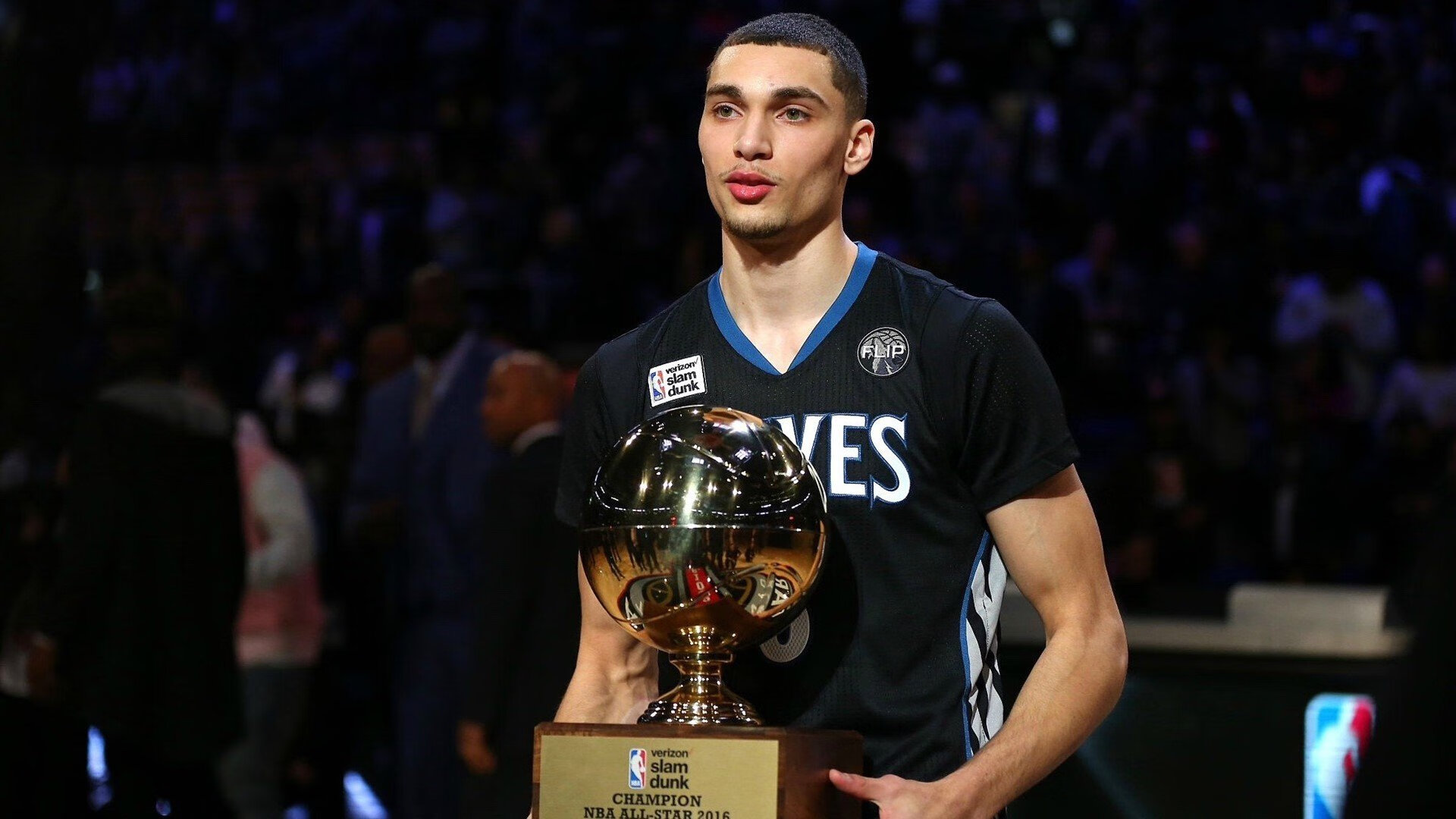 “英超劲旅迎来最关键的时刻，冲刺冠军的好机会”，英超精华集锦